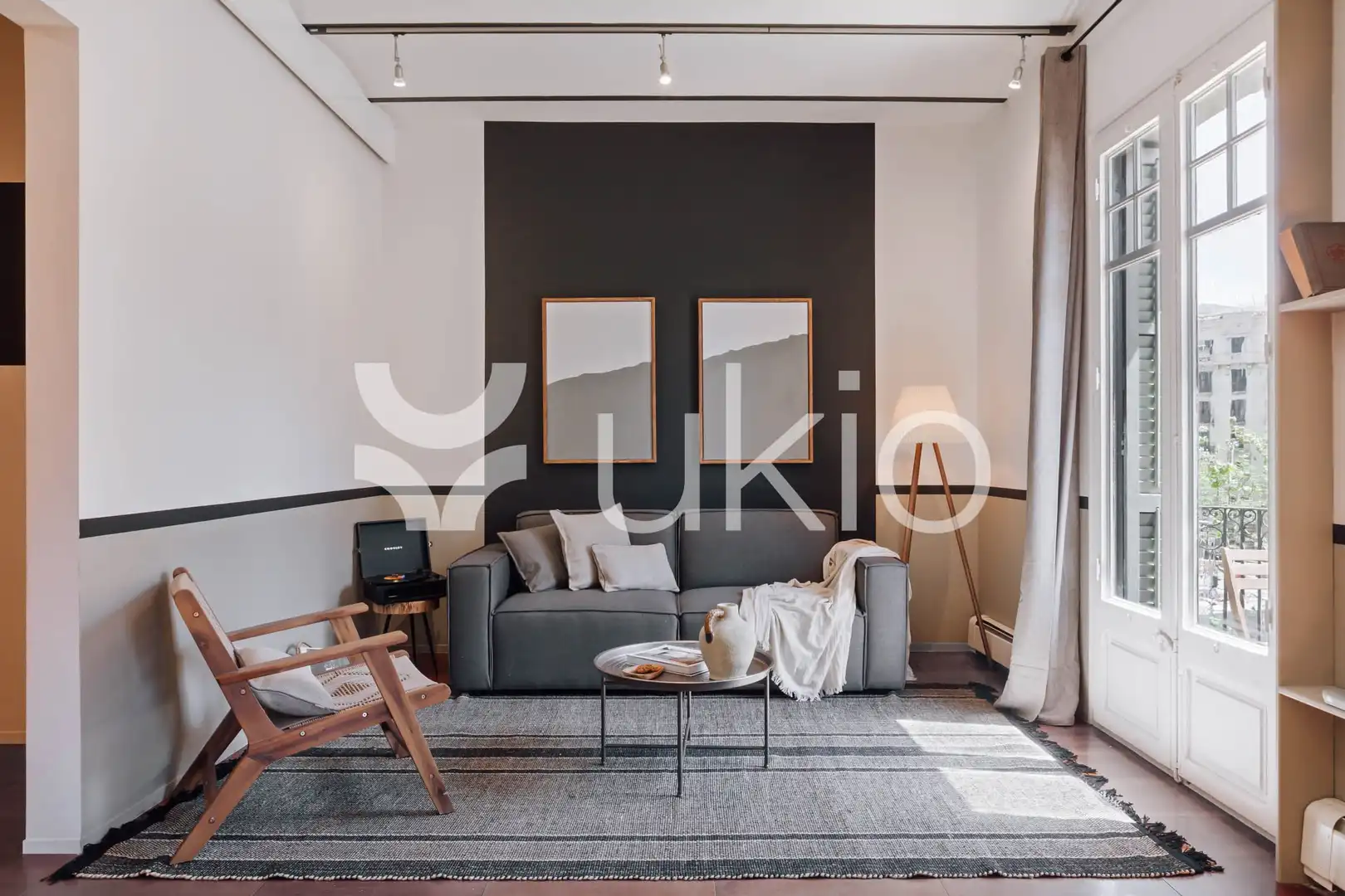 Apartamento con terraza en alquiler en Avinguda Diagonal, imagen 2