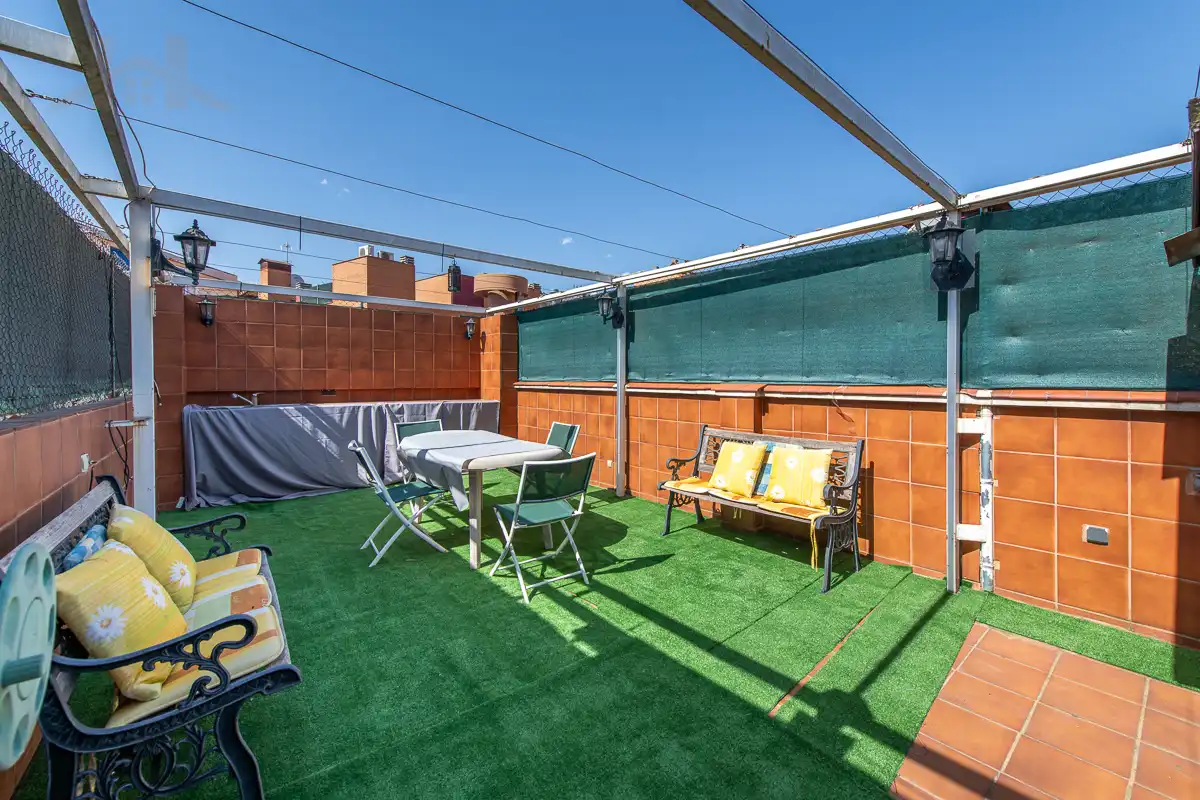 Terrasse von Wohnung zum Verkauf in San Sebastián de los Reyes mit Klimaanlage, Heizung und Terrasse