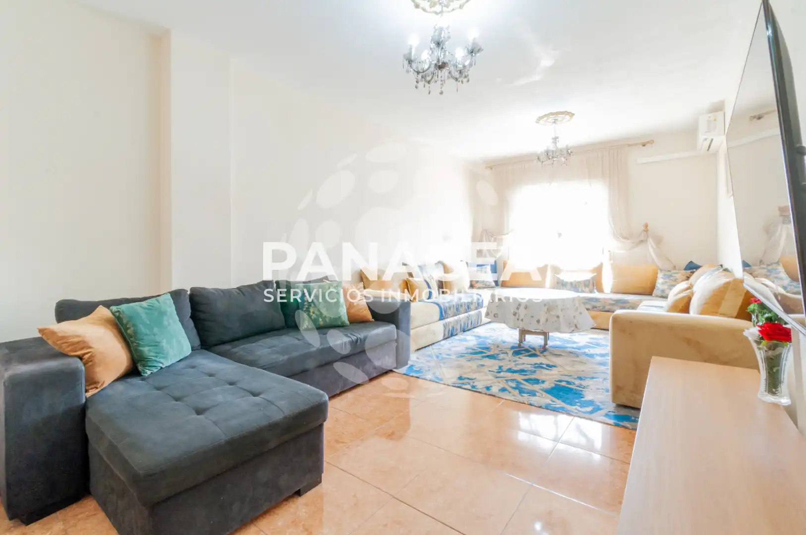 Vista exterior de Piso en venta en Vícar con Amueblado, Microondas y TV