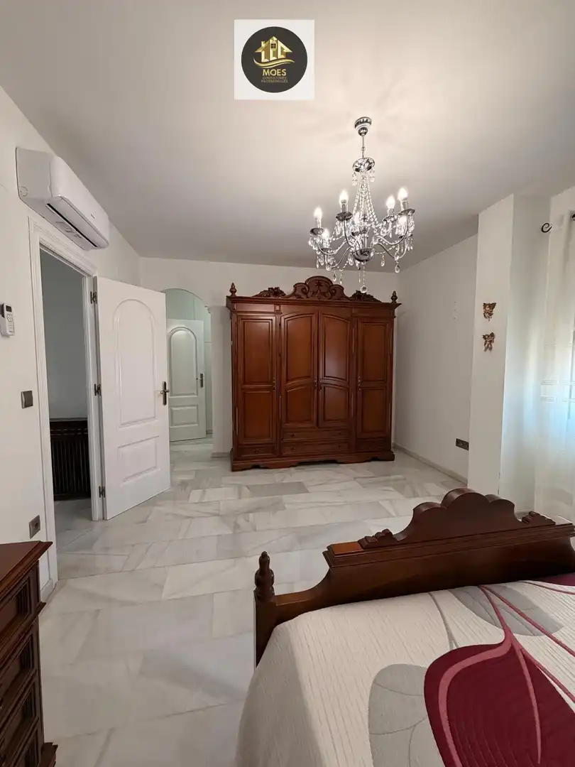 Casa o xalet en venda en Jaén amb Aire condicionat, Calefacció i Terrassa