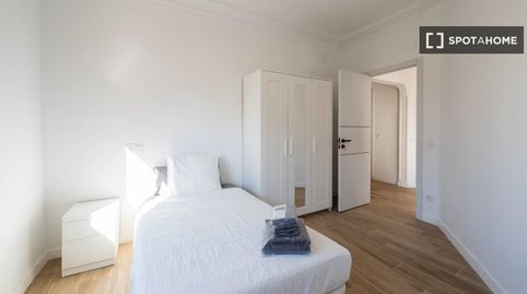 Foto 2 de Habitación en Llefià, Badalona
