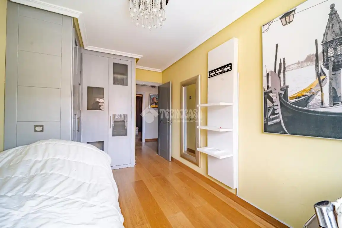Habitación de Casa adosada en venta en Arganda del Rey con Aire acondicionado y Calefacción