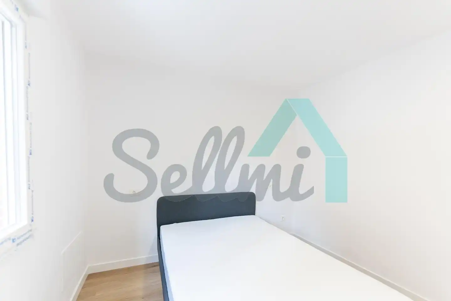 Schlafzimmer von Wohnung zur Miete in Oviedo  mit Heizung und Parkett