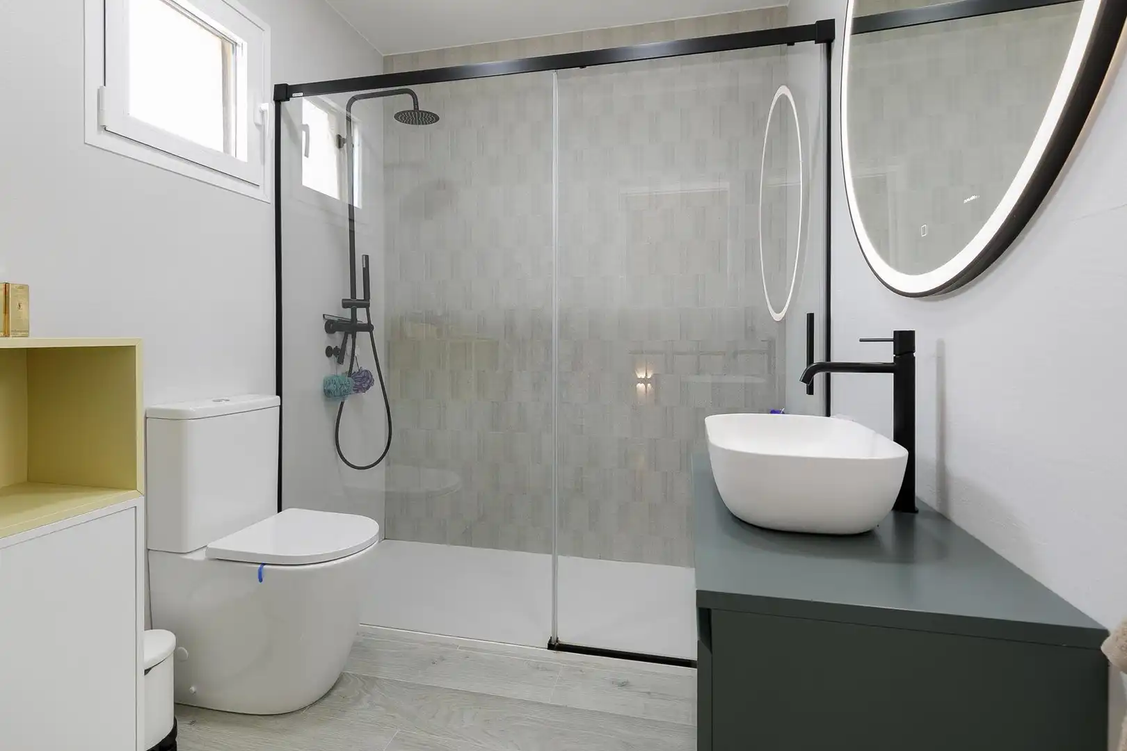 Bathroom of Duplexes for sale in Jun  with Air Conditioner, Heating and Private garden