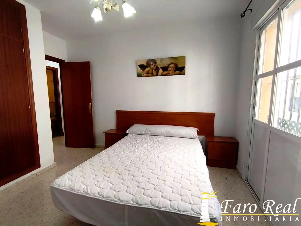 Schlafzimmer von Erdgeschoss zum Verkauf in Sanlúcar de Barrameda
