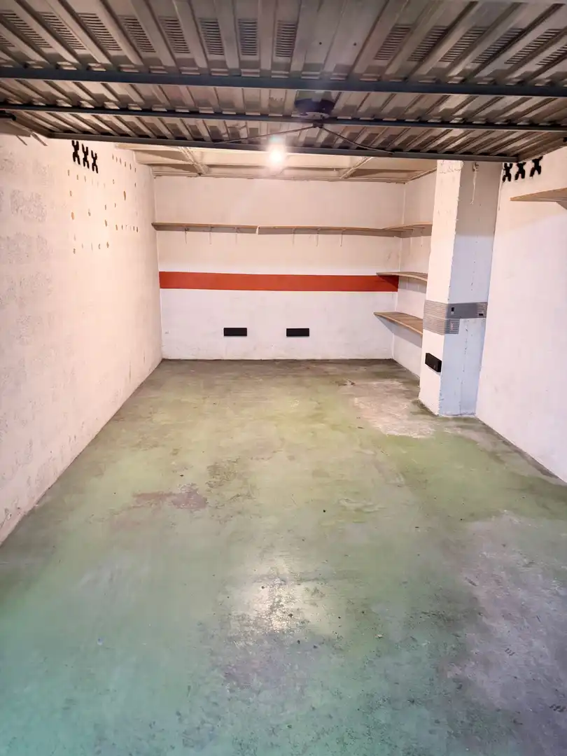 Garage zum Verkauf in Zarautz