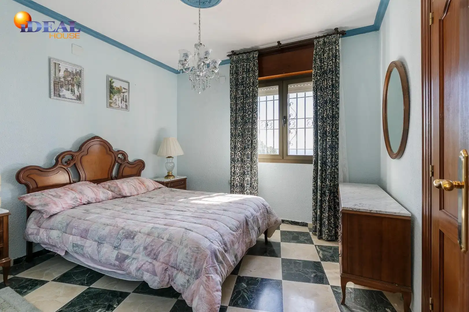 Habitación de Casa o chalet en venta en Almuñécar con Aire acondicionado, Jardín privado y Terraza