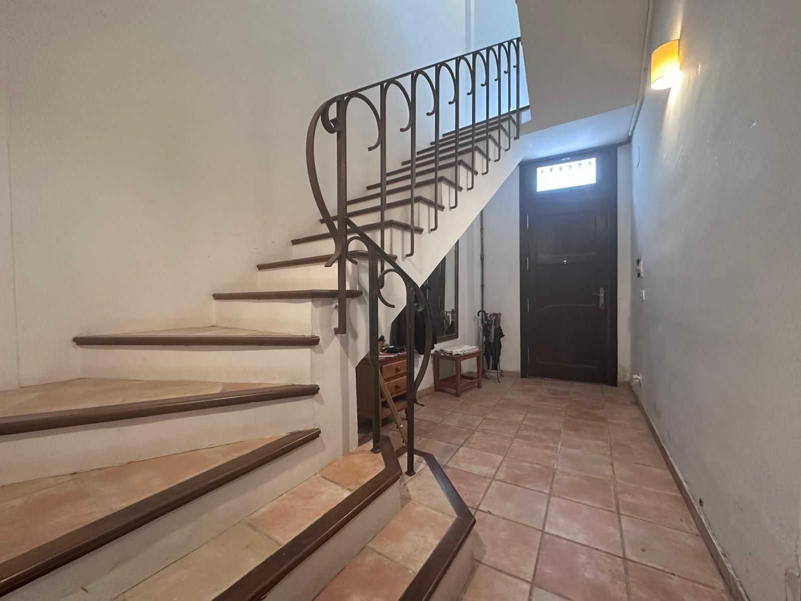 Single-family semi-detached for sale in  Sevilla Capital  with Air Conditioner, Heating and Terrace