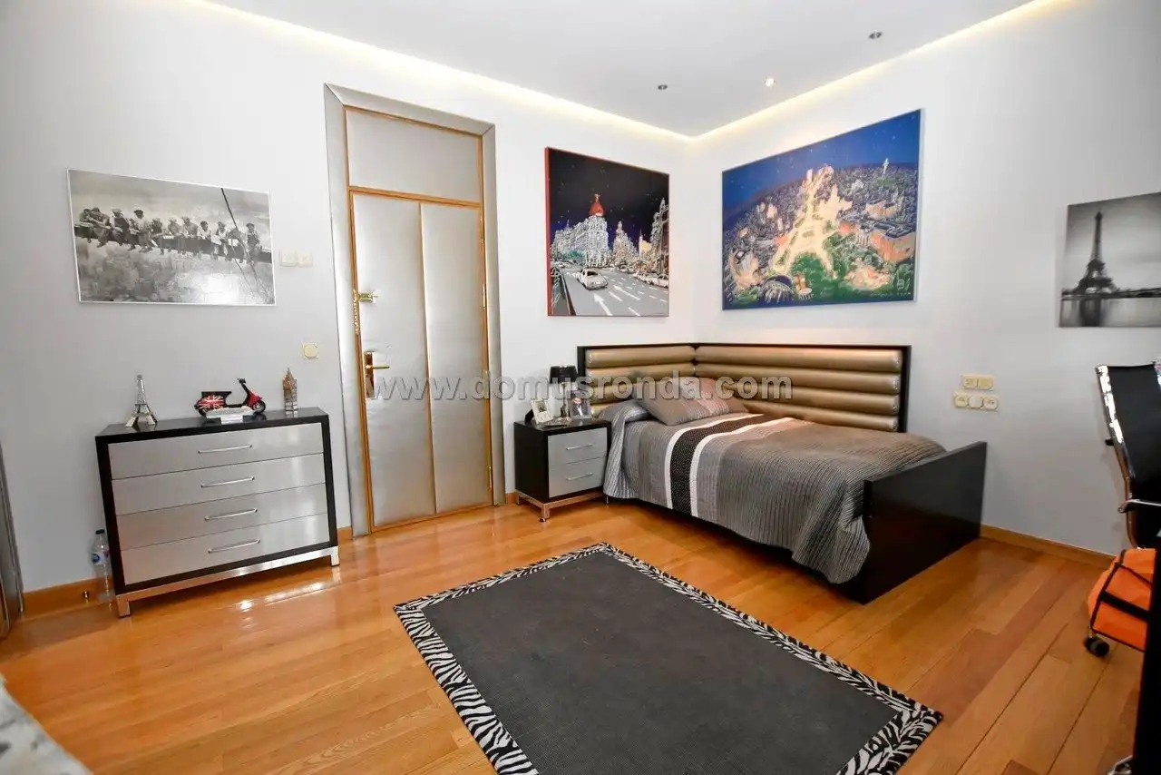 Habitación de Casa o chalet en venta en Ronda con Aire acondicionado, Calefacción y Terraza