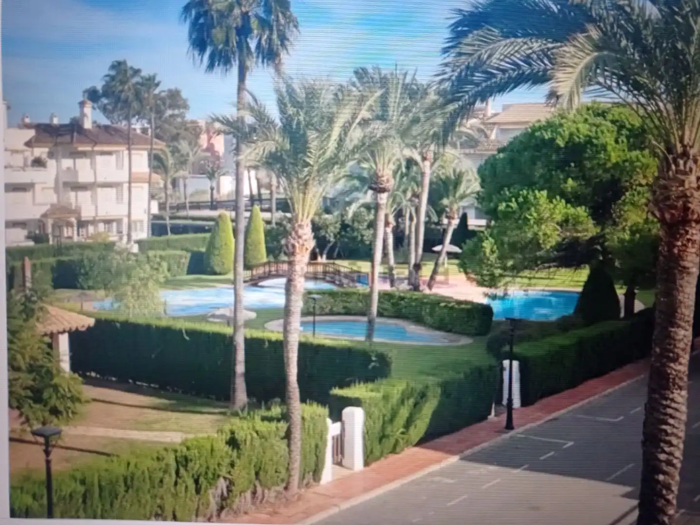 Flat with pool to rent in Carrer Madrid 4