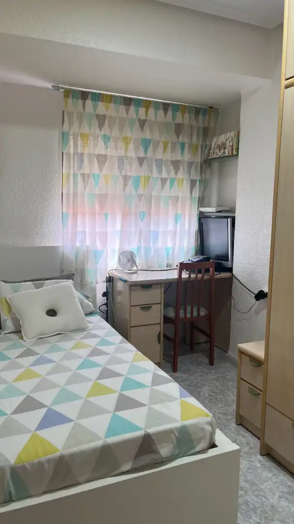 Bedroom of Flat for sale in Valencia  with Air Conditioner