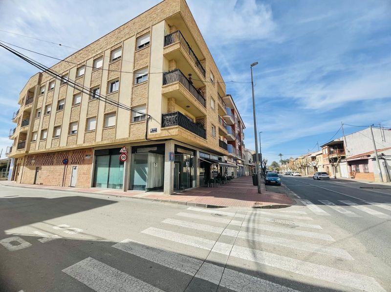 Vista exterior de Local en venda en  Murcia Capital
