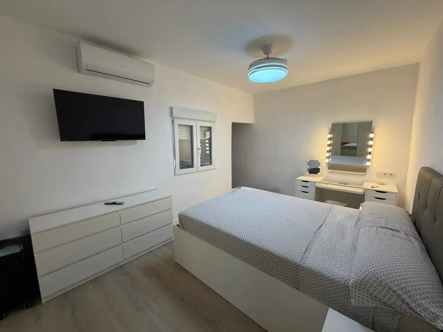 Habitación de Casa o chalet en venta en Fondón con Terraza, Amueblado y Balcón