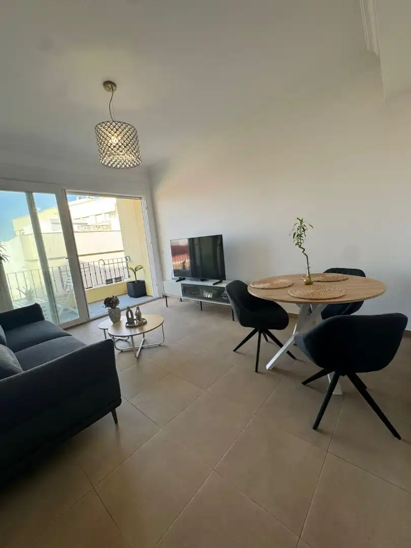 Flat for rent in La Línea de la Concepción, Cádiz
