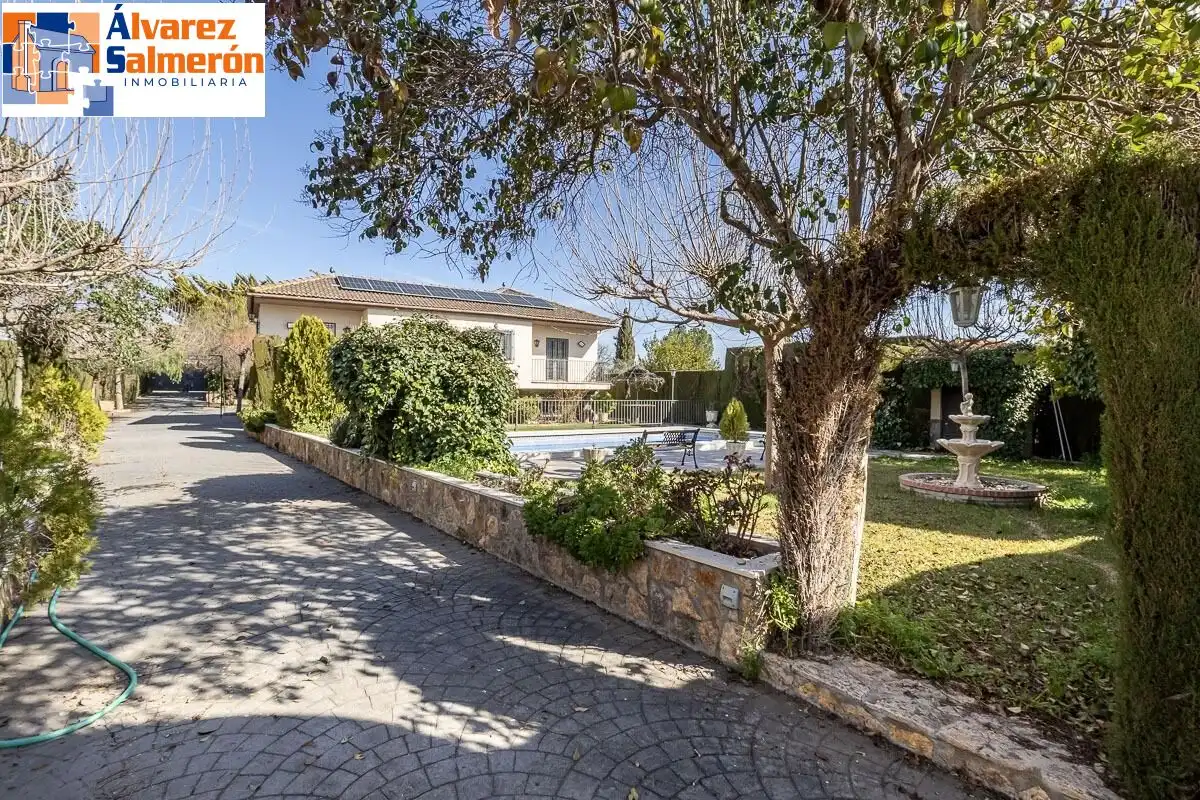 Chalet con piscina en venta en Atarfe, imagen 35