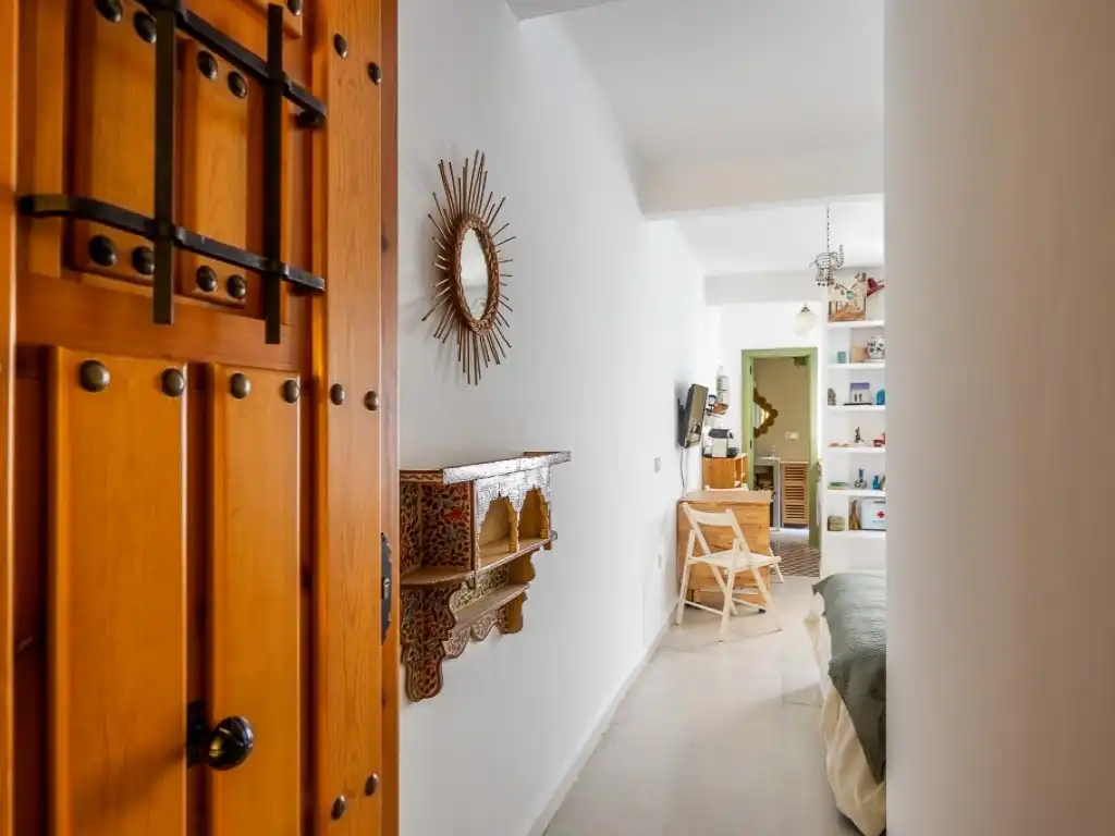 Studio for sale in Casco Antiguo