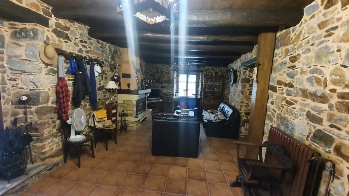 Finca rústica en venda a Camino Iglesia, 3, Carucedo