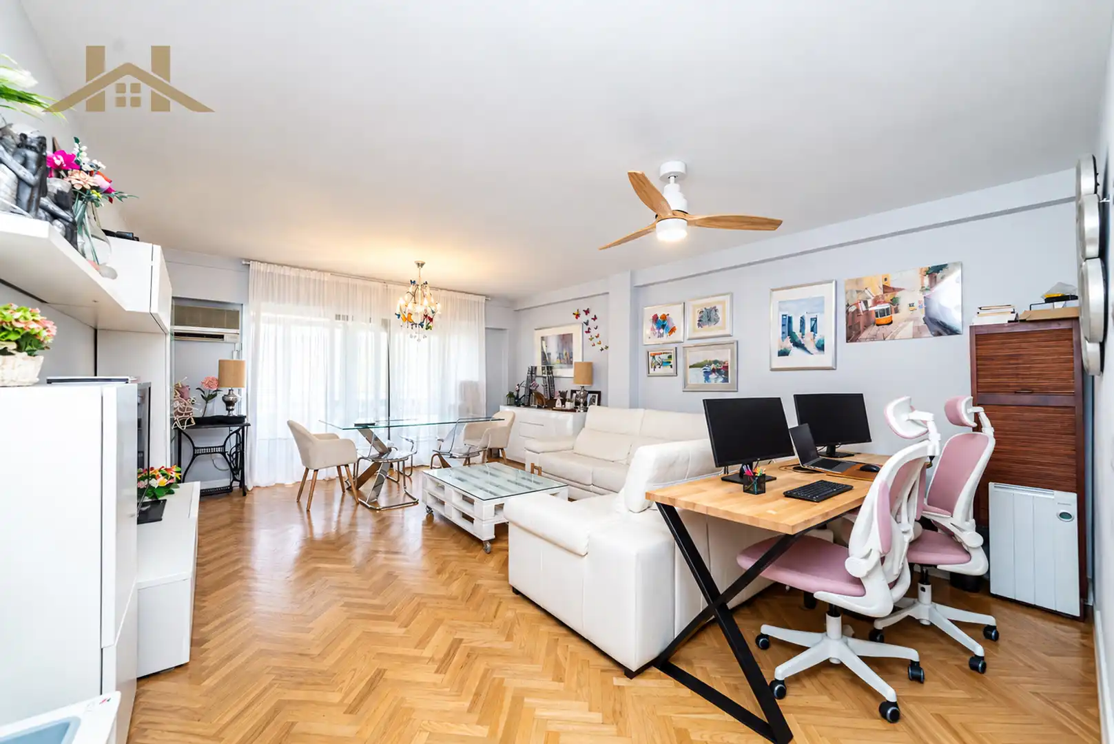 Sala de estar de Piso en venta en Avenida Europa