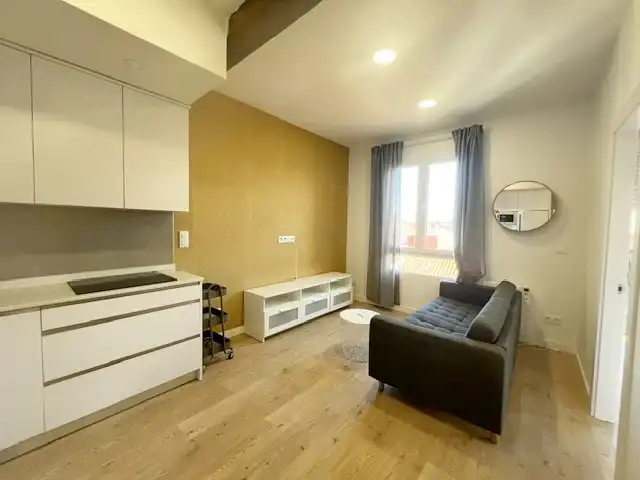 Living room of Flat for rent in Santander  with Heating, Furnished and Oven