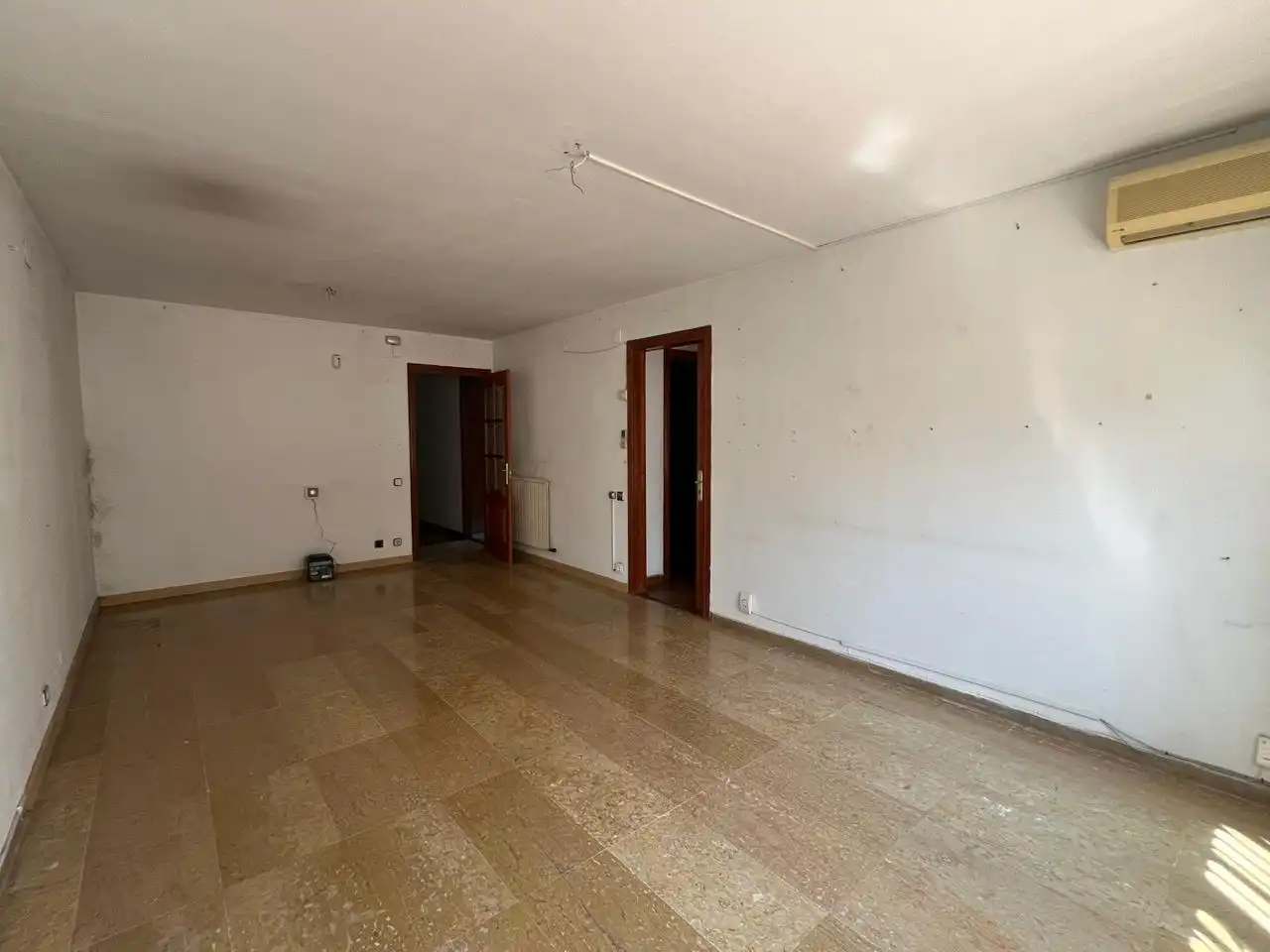 Erdgeschoss zum Verkauf in Tarragona mit Terrasse