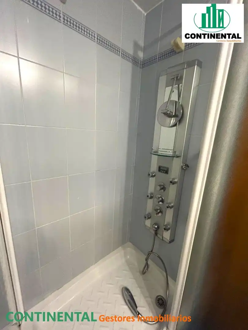 Bany de Pis en venda en Collado Villalba amb Calefacció, Terrassa i Piscina comunitària