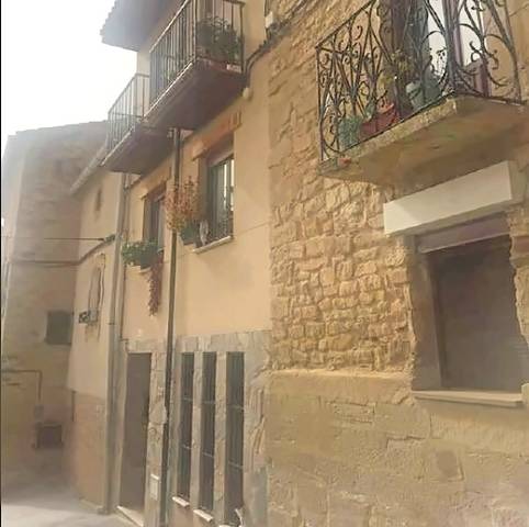 Casa adosada en Venta en CARRERA (LA) en Torres del Río