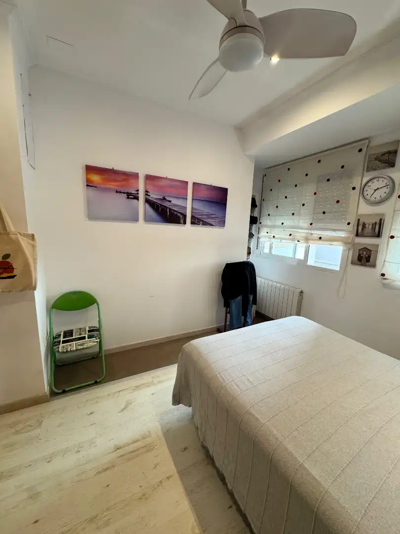 Bedroom of Flat for sale in Valencia  with Parquet flooring and Terrace