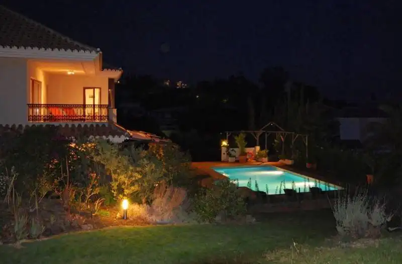 Maison avec piscine à vendre à Las Chapas - El Rosario, imagen 19