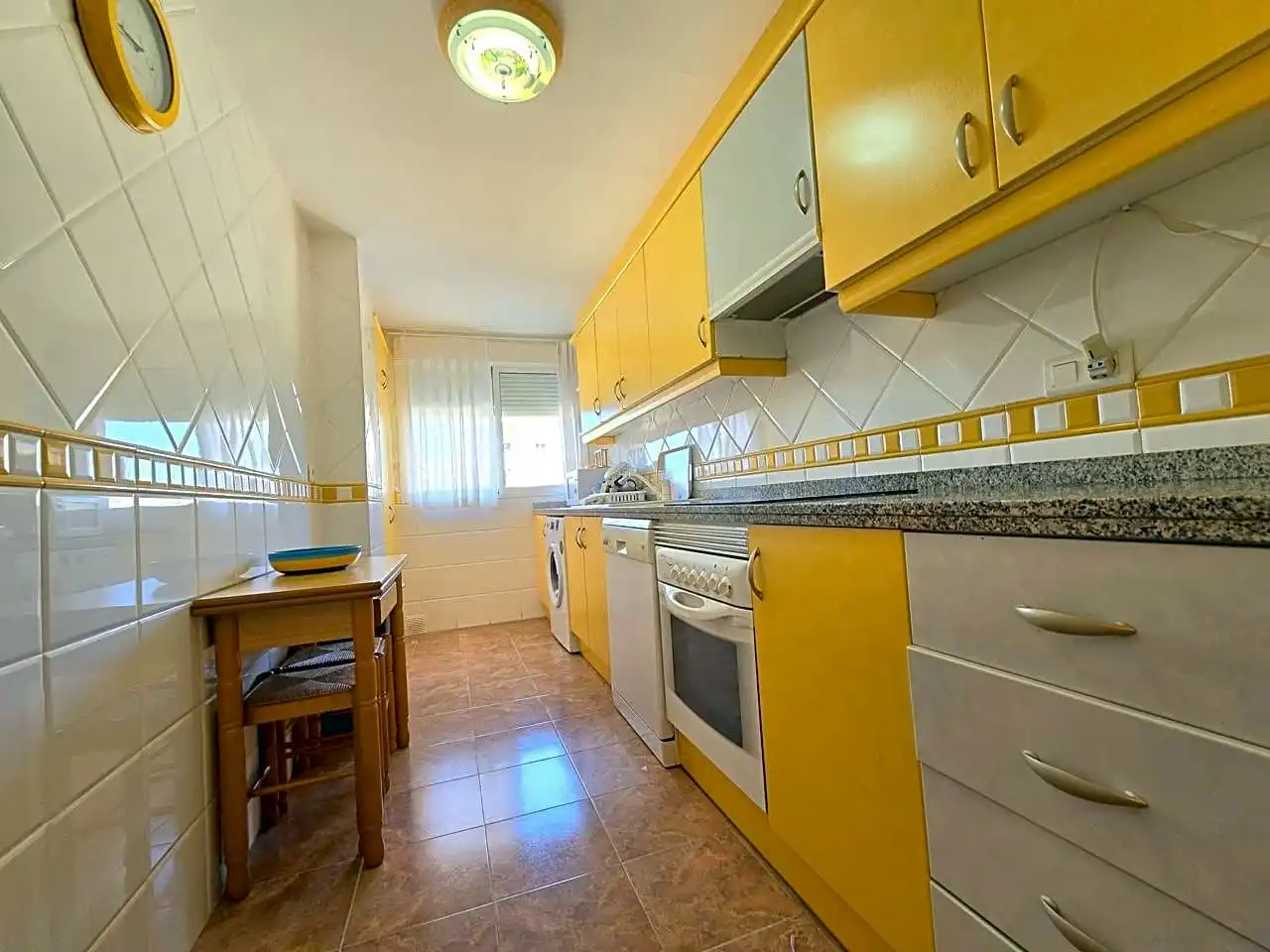 Apartamento de alquiler en Camp De Morvedre, 39, Playa de Gandia