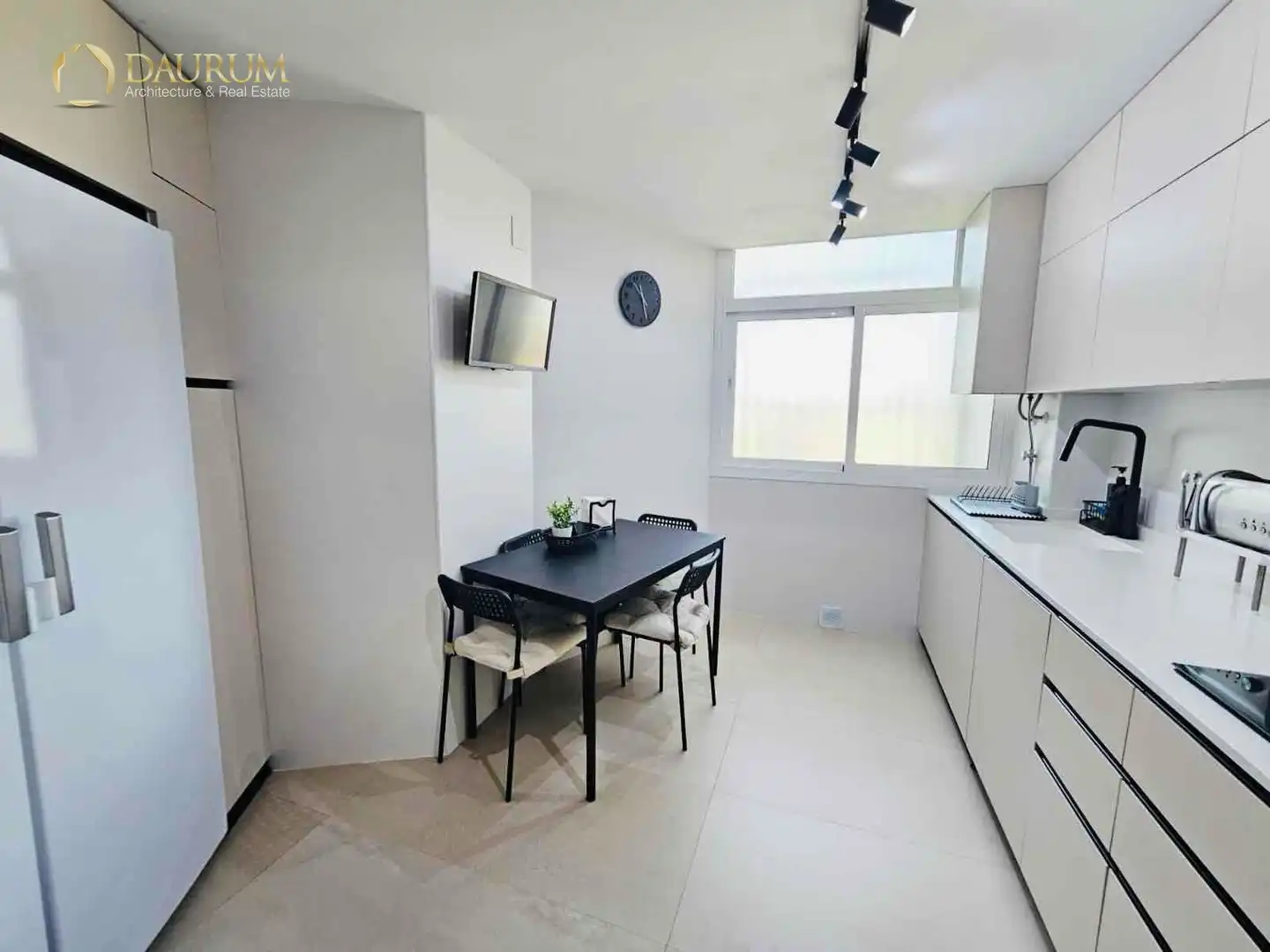 Kitchen of Flat for sale in Málaga  with Air Conditioner, Heating and Terrace