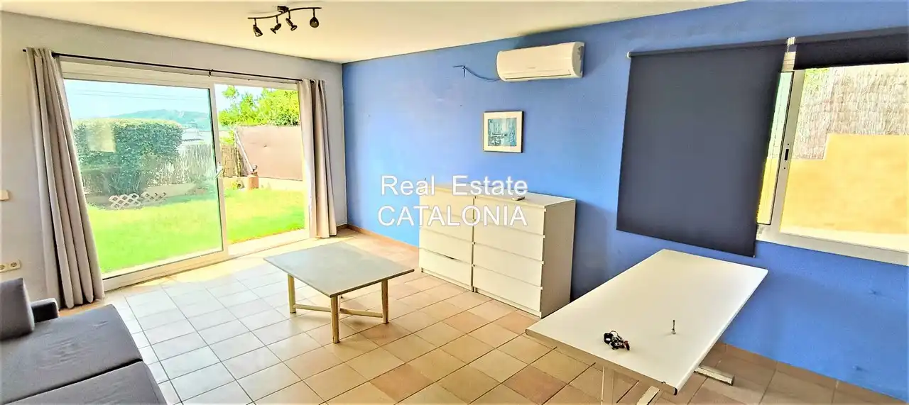 Vista exterior de Casa o xalet en venda en Lloret de Mar amb Aire condicionat, Calefacció i Jardí privat