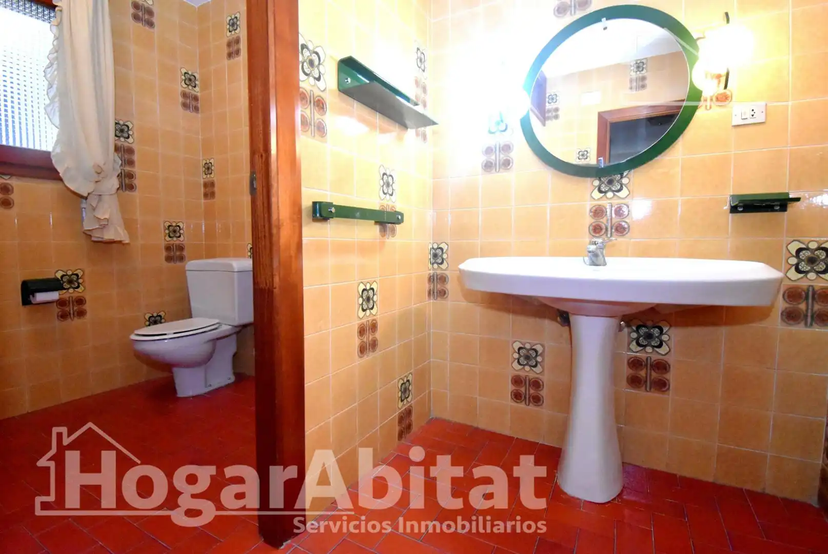 Bany de Pis en venda en Vila-real amb Terrassa i Balcó