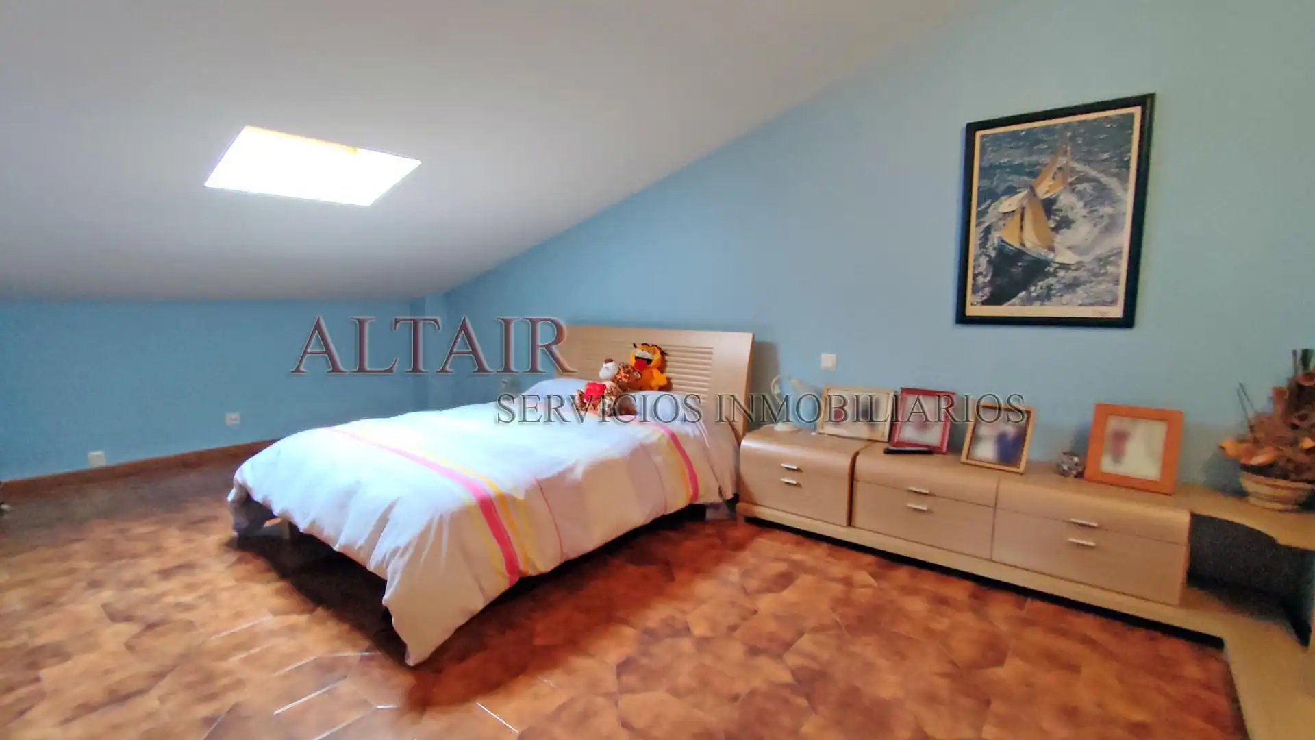 Habitación de Ático en venta en Navaluenga con Aire acondicionado, Calefacción y Terraza