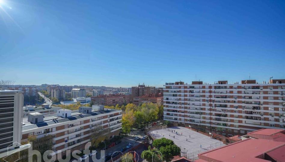 Photo 1 of Flat for sale in Cl. Isla de Arosa, ., Peñagrande, Madrid
