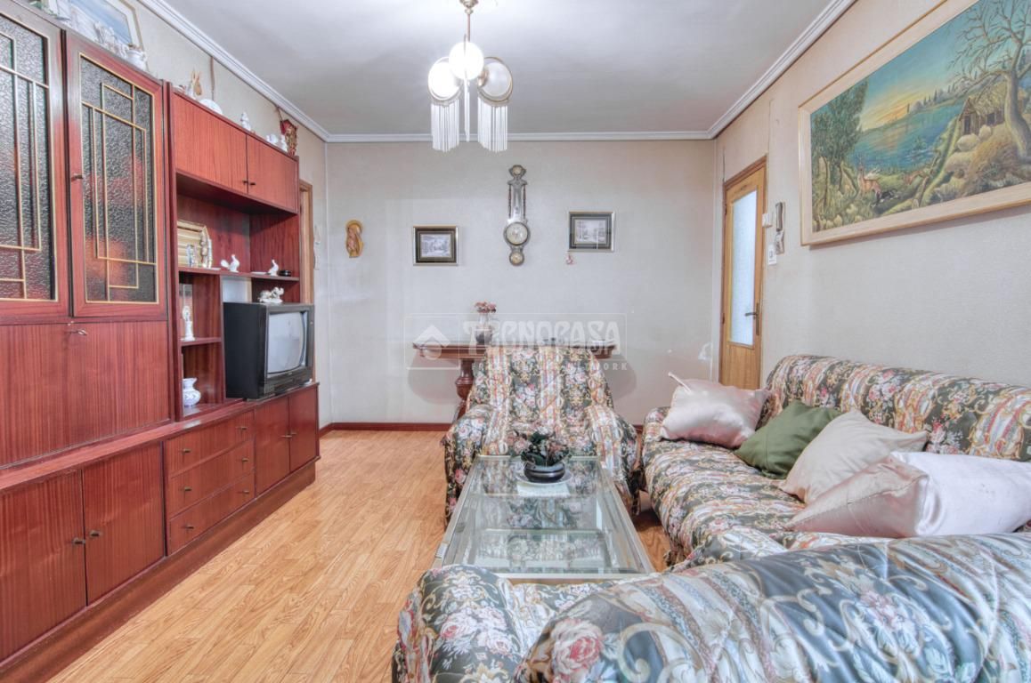 Sala de estar de Piso en venta en Valladolid Capital con Calefacción