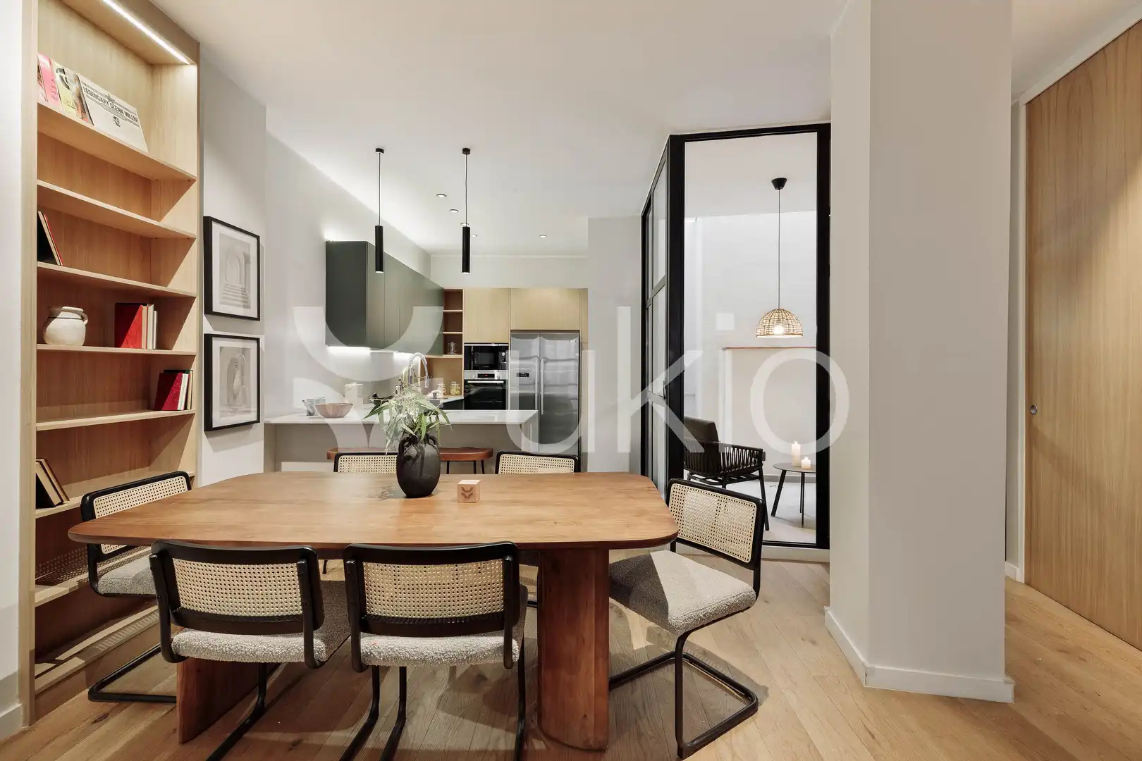 Comedor de Apartamento de alquiler en Barcelona con Aire acondicionado, Calefacción y Terraza