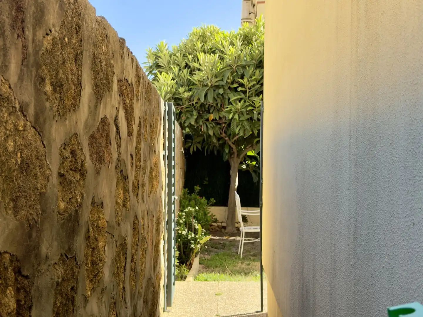 Jardí de Casa o xalet en venda en Tomares amb Aire condicionat, Calefacció i Terrassa