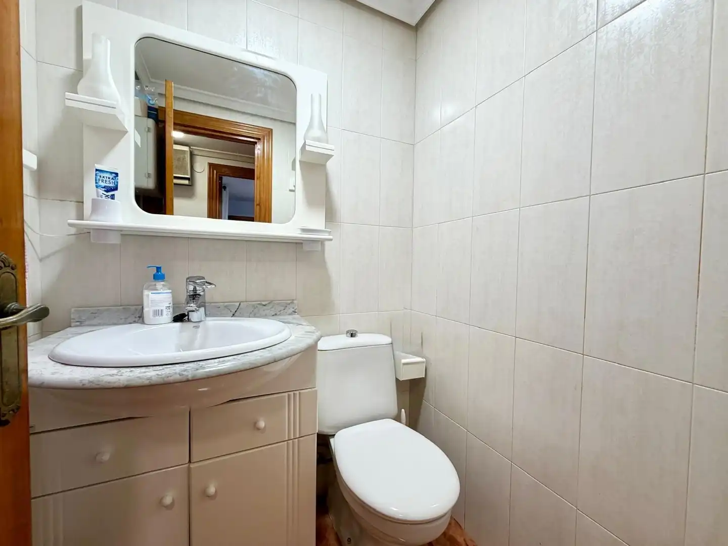 Baño de Piso en venta en Roquetas de Mar con Terraza