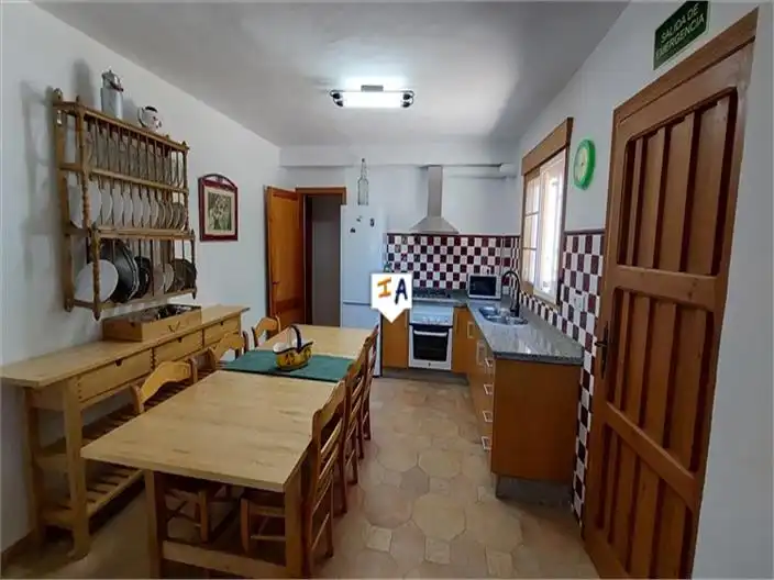 Casa rústica amb piscina en venda a Iznájar, imagen 7
