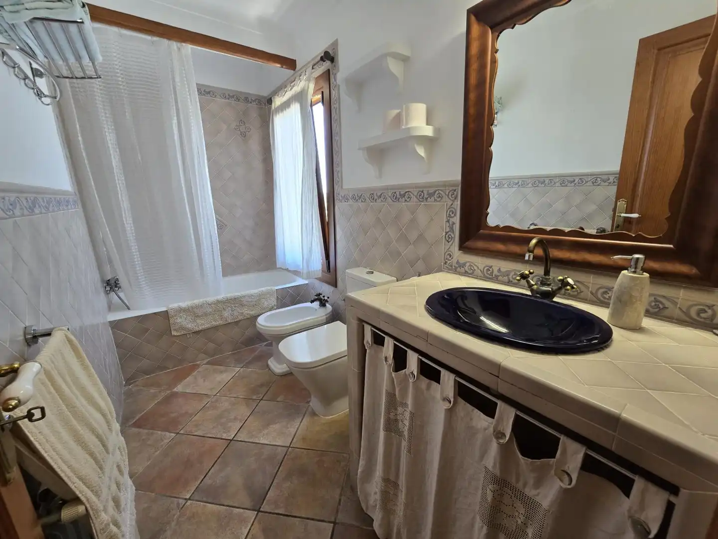 Badezimmer von Haus oder Chalet zum Verkauf in Campanet mit Klimaanlage, Heizung und Privatgarten