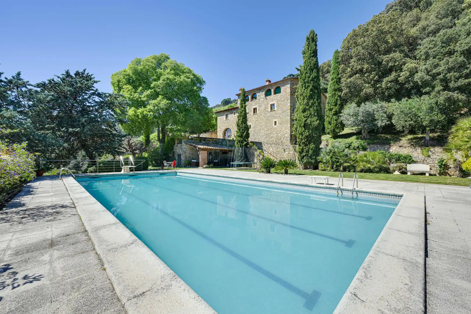 Piscina de Finca rústica en venta en Amer con Aire acondicionado, Calefacción y Terraza