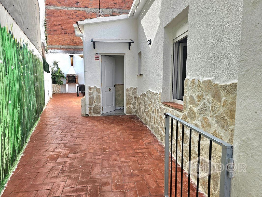 Single-family semi-detached for sale in Vilartagues - Tueda de Dalt