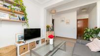 Living room of Flat for sale in  Madrid Capital  with Terrace