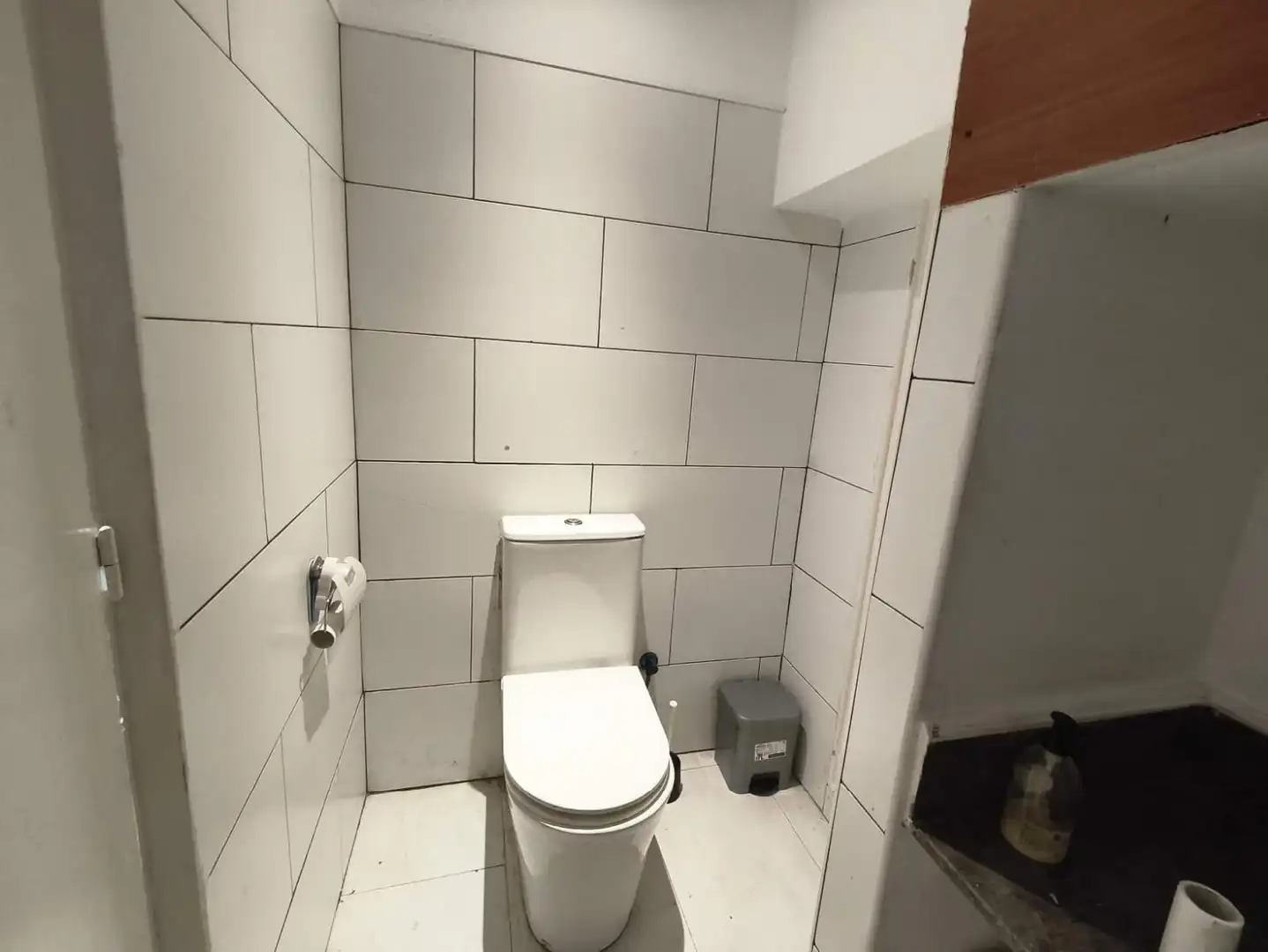 Business premises for transfer in Sants - Montjuïc, imagen 15