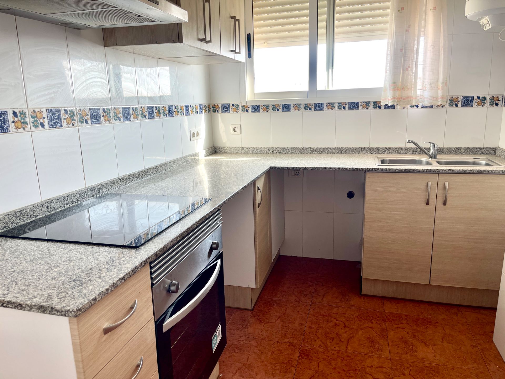 Kitchen of Flat to rent in Moncofa  with Storage room, Oven and Pets allowed