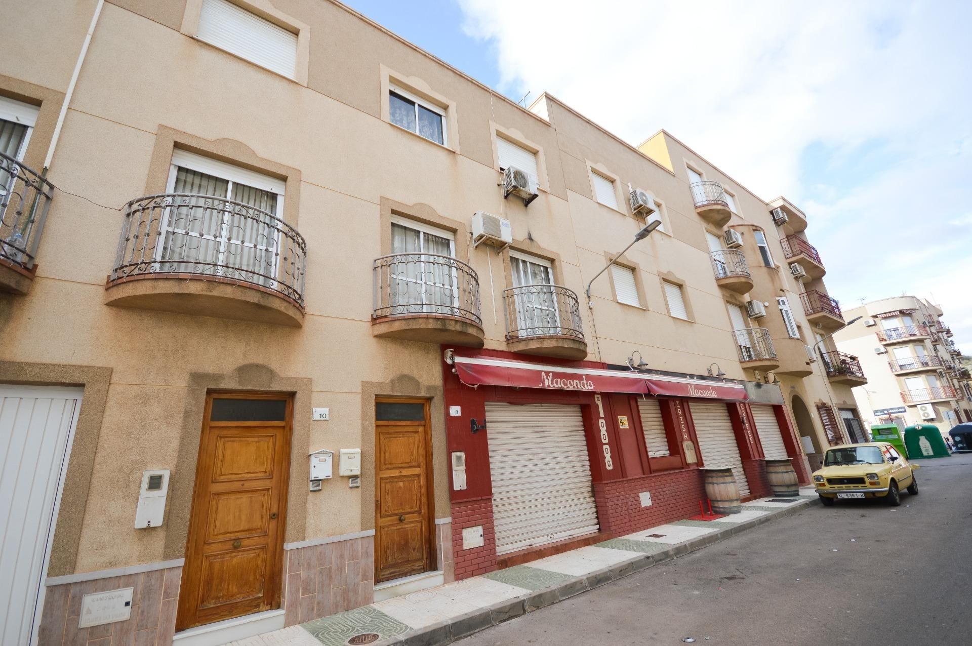 Vista exterior de Casa o xalet en venda en Gádor amb Aire condicionat, Calefacció i Terrassa
