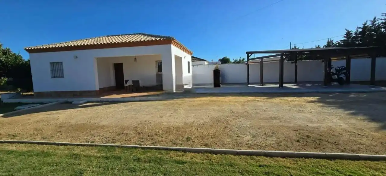 Exterior view of Country homes for sale in Chiclana de la Frontera  with Private garden, Parquet flooring and Terrace