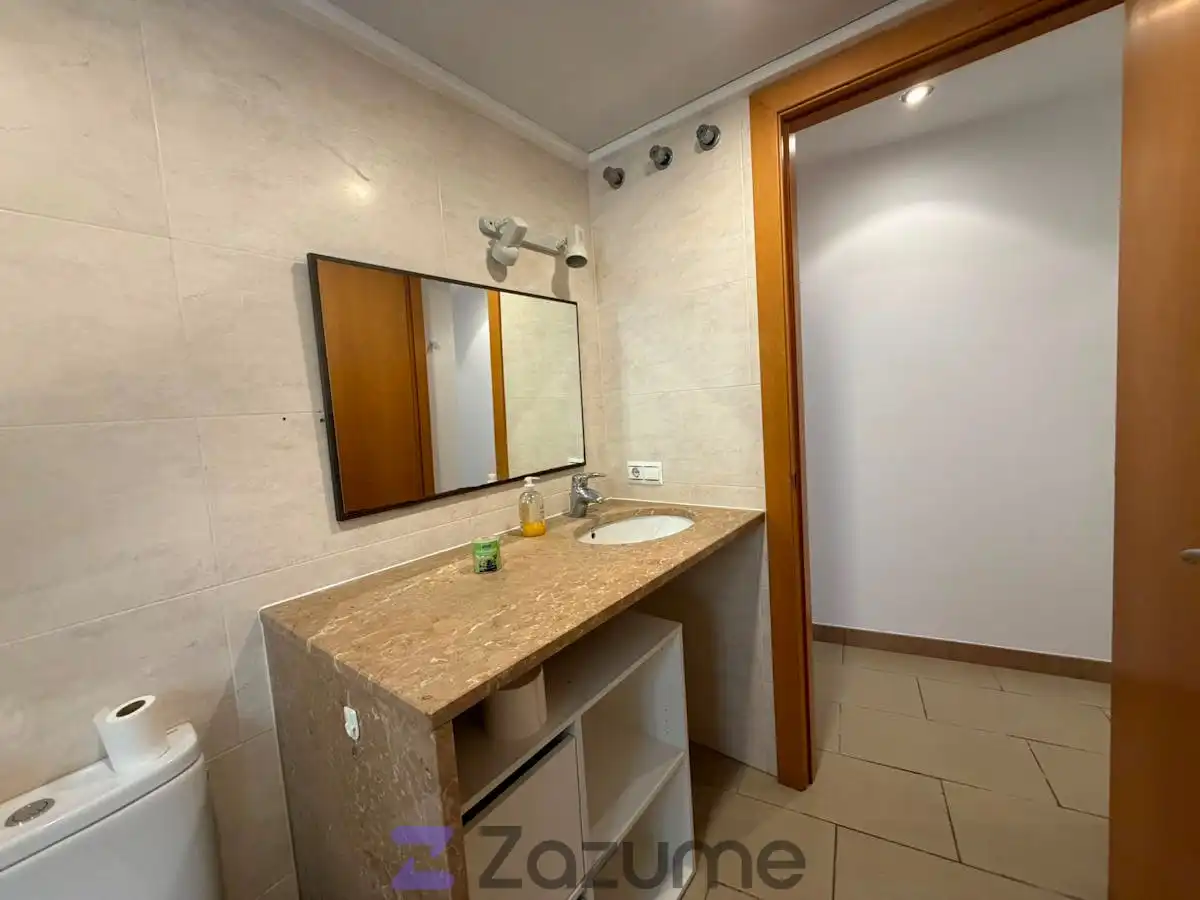 Wohnung zur Miete in Carrer Quarter, El Pedró
