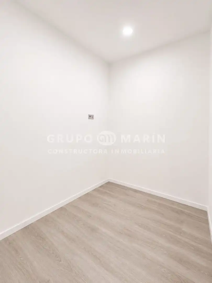 Ground floor for sale in L'Hospitalet de Llobregat