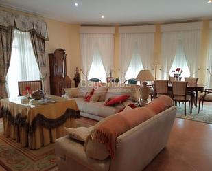 Sala d'estar de Casa o xalet en venda en  Huelva Capital amb Terrassa